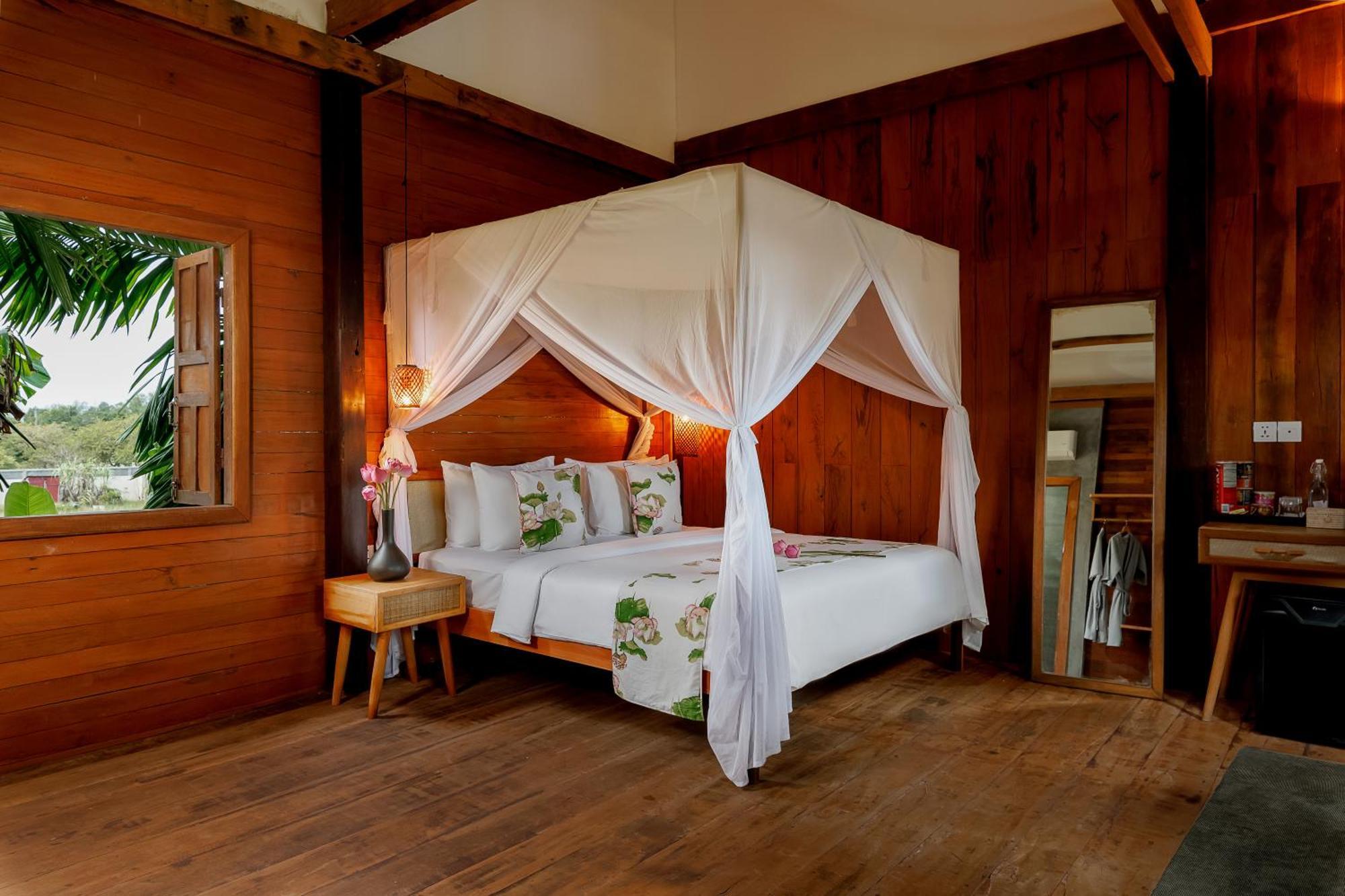 Dontrei Villa Angkor Siem Reap Exterior photo