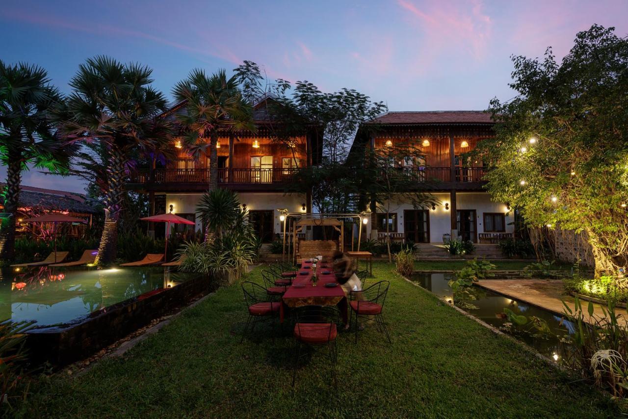 Dontrei Villa Angkor Siem Reap Exterior photo