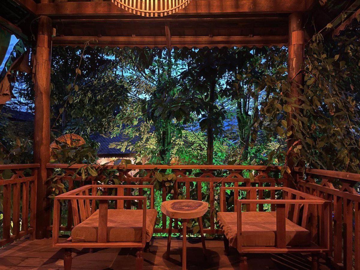 Dontrei Villa Angkor Siem Reap Exterior photo